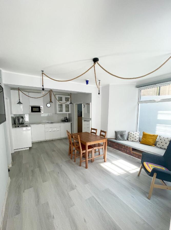 Bright Holidays Kemptown Apartment برايتون المظهر الخارجي الصورة